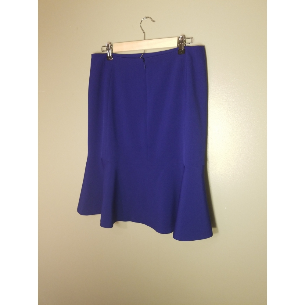 Evan Picone Black Label Ruffle Skirt Size 8 - Picture 2 of 4